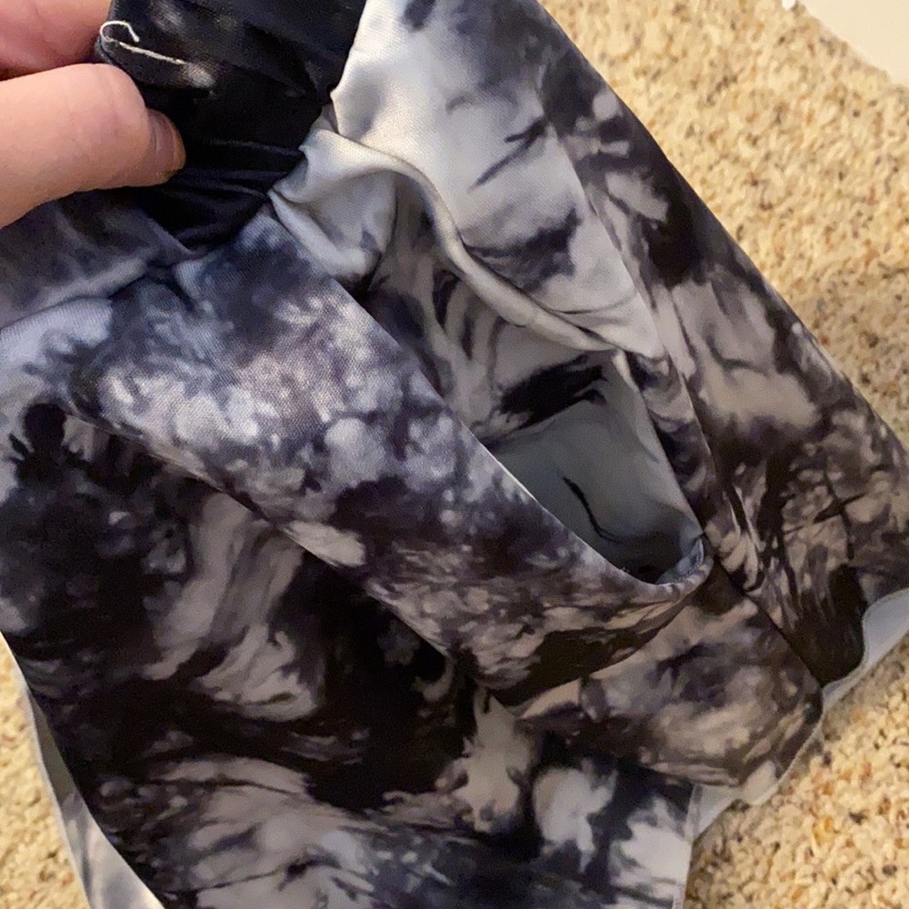 Athletic Shorts - Picture 3 of 4